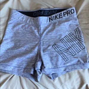 Nike pro